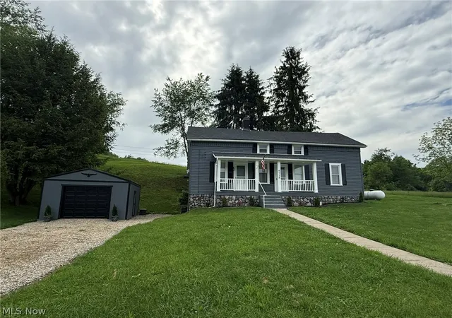 Homes for sale in Dover, OH | 4528 Gintz Rd Ne, Dover, OH 44622 | MLS# 5213768