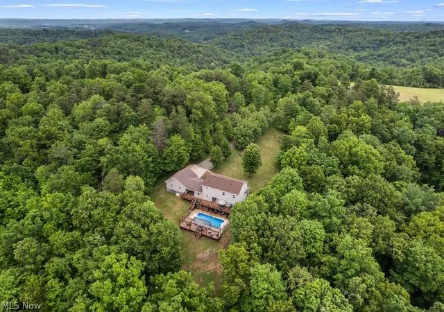 Photo 2 of Single family home for sale at 3720 Chesterville Rd, Mineral Wells, WV 26150 | MLS# 5210808 | Listing updated on 2026-08-04