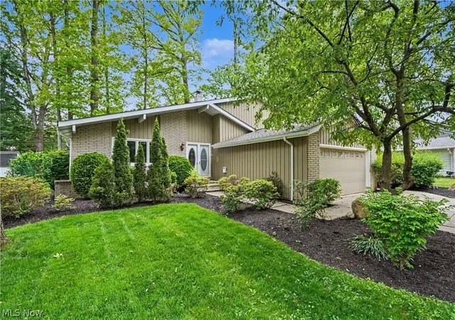 Homes for sale in Solon, OH | 6536 Duneden Ave, Solon, OH 44139 | MLS# 5211116