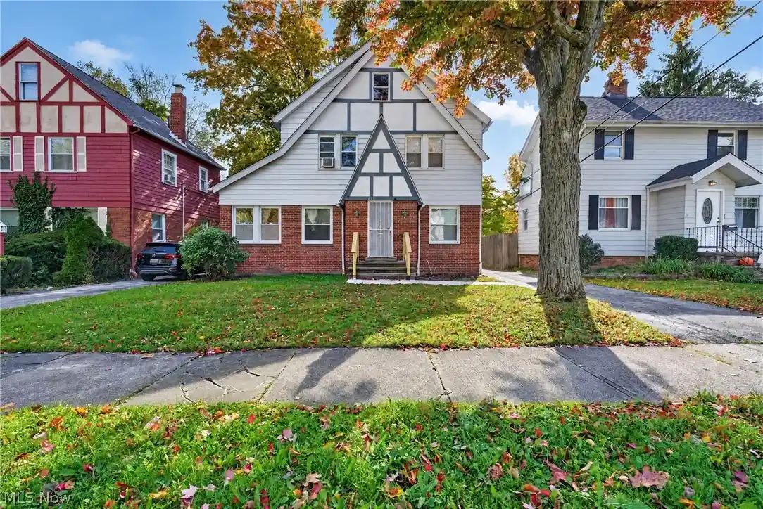 Photo 1 of Single family home for sale at 3954 Bluestone Rd, Cleveland, OH 44121 | MLS# 5210935 | Listing updated on 2026-10-21