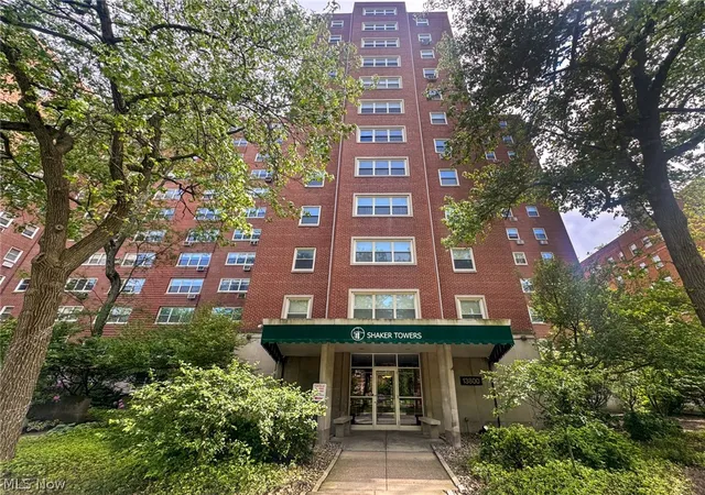 Homes for sale in Cleveland, OH | 13800 Shaker Blvd #602, Cleveland, OH 44120 | MLS# 5213709