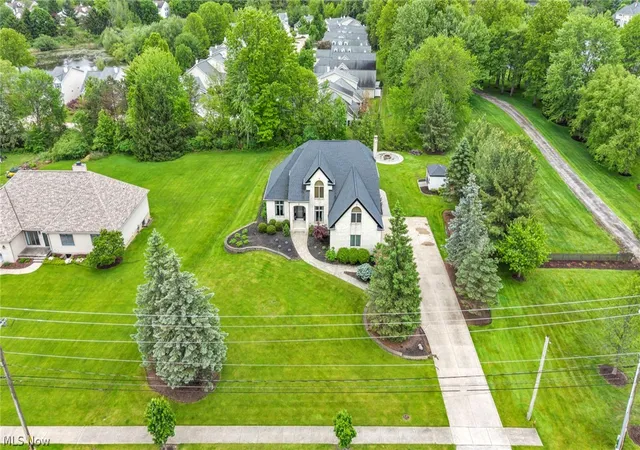 Homes for sale in Brecksville, OH | 9871 Highland Dr, Brecksville, OH 44141 | MLS# 5213926