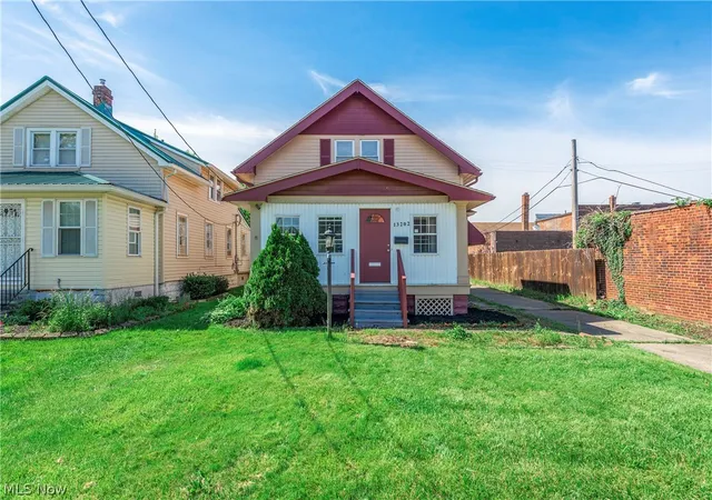 Homes for sale in Cleveland, OH | 13202 Melzer Ave, Cleveland, OH 44120 | MLS# 5213618