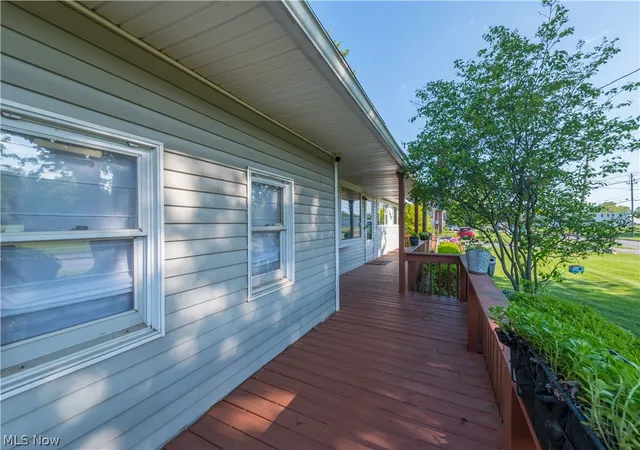 5th image of 700 Harris Rd, Sheffield Lake, OH 44054 | MLS# 5213835
