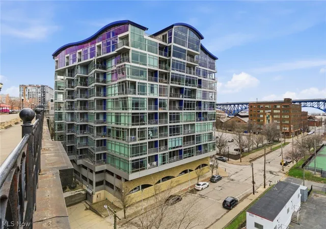 1st image of 1237 Washington Ave #809, Cleveland, OH 44113 | MLS# 5214059