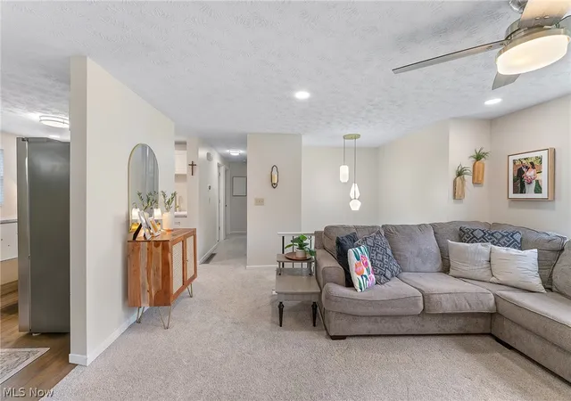 Photo 4 of Sale Pending at 811 Illinois Ave, Mc Donald, OH 44437 | MLS# 5212883 | Listing updated on 2026-06-16
