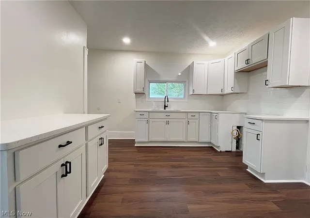 Photo 4 of Single family home for sale at 3258 W 38th Street, Cleveland, OH 44109 | MLS# 5213679 | Listing updated on 2026-06-06