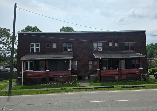 Photo 1 of Multi family home for sale at 2217 Oakwood Ave, Youngstown, OH 44509 | MLS# 5213373 | Listing updated on 2026-08-13