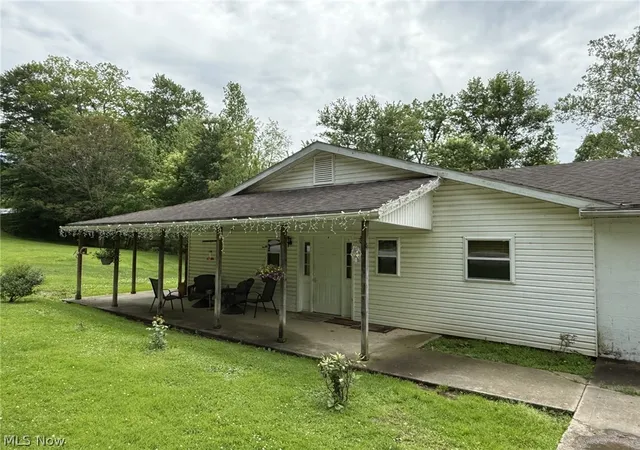 1st image of 23501 County Road 93, Fresno, OH 43824 | MLS# 5213440