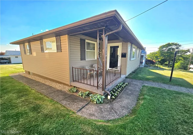 Homes for sale in Weirton, WV | 508 Mildred Ave, Weirton, WV 26062 | MLS# 5213670