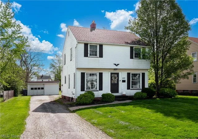 Homes for sale in Parma Heights, OH | 6711 Parma Park Blvd, Parma Heights, OH 44130 | MLS# 5214036
