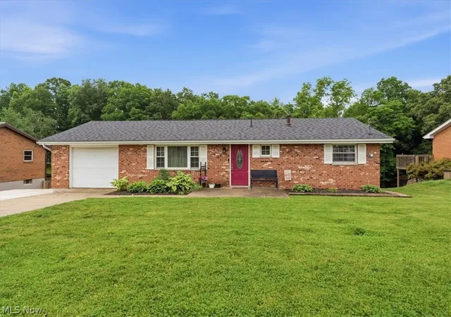1st image of 47 W Lubeck Hills Dr, Washington, WV 26181 | MLS# 5214183