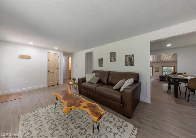 Photo 3 of Sale Pending at 12133 Snow Rd, Burton, OH 44021 | MLS# 5213306 | Listing updated on 2026-08-01