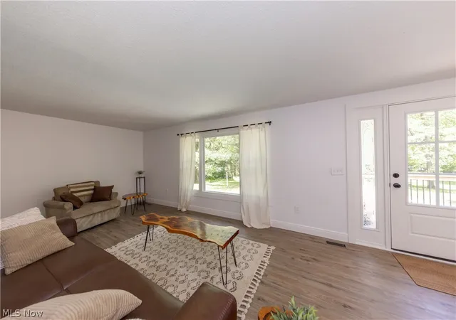 Photo 4 of Sale Pending at 12133 Snow Rd, Burton, OH 44021 | MLS# 5213306 | Listing updated on 2026-08-01