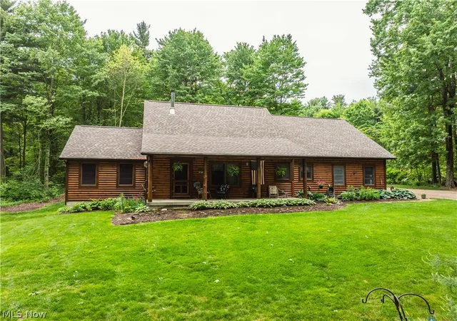 Homes for sale in Lakeville, OH | 14264 Township Road 467, Lakeville, OH 44638 | MLS# 5213963