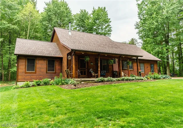 Homes for sale in Lakeville, OH | 14264 Township Road 467, Lakeville, OH 44638 | MLS# 5213963