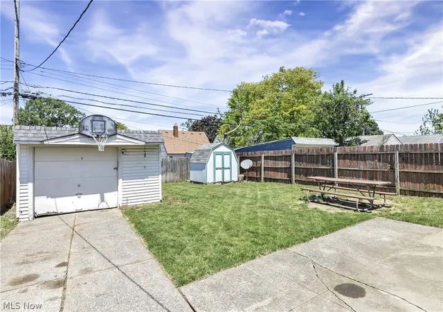 Photo 4 of Single family home for sale at 6214 Snow Rd, Cleveland, OH 44129 | MLS# 5213457 | Listing updated on 2026-07-13