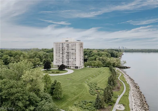 Photo 1 of Condo for sale at 2 Bratenahl Pl #15BC, Bratenahl, OH 44108 | MLS# 5213470 | Listing updated on 2026-08-27