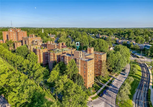 Homes for sale in Cleveland, OH | 13500 Shaker Blvd #203, Cleveland, OH 44120 | MLS# 5214145