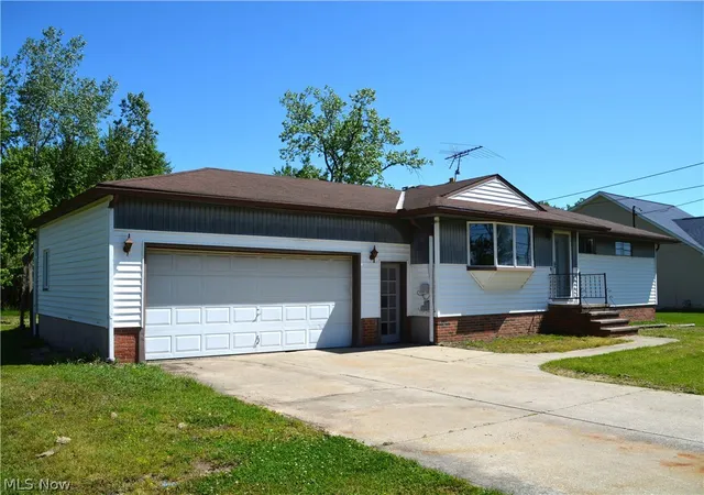 2nd image of 3713 Grafton Rd, Brunswick, OH 44212 | MLS# 5213683