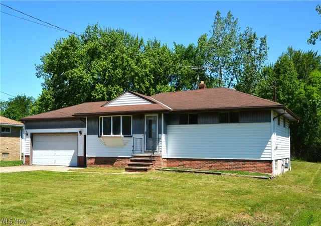 3rd image of 3713 Grafton Rd, Brunswick, OH 44212 | MLS# 5213683