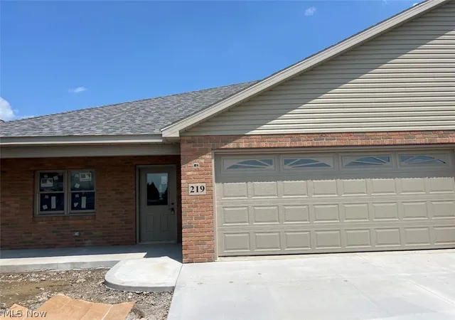 Photo 1 of Condo for sale at 219 Pinehurst Dr, Dover, OH 44622 | MLS# 5214179 | Listing updated on 2026-10-01