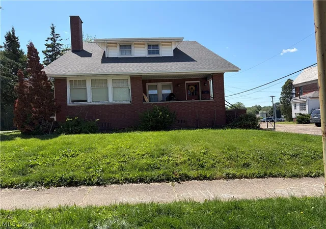 Homes for sale in Alliance, OH | 2031 Ridgewood Ave, Alliance, OH 44601 | MLS# 5213873