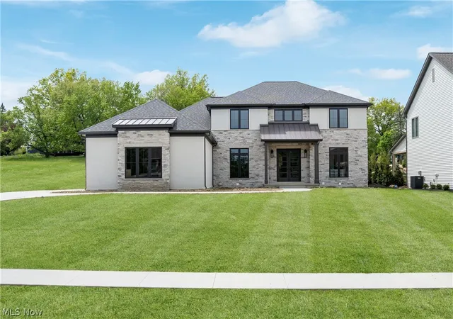 1st image of 526 Sawgrass Dr, Akron, OH 44333 | MLS# 5214352