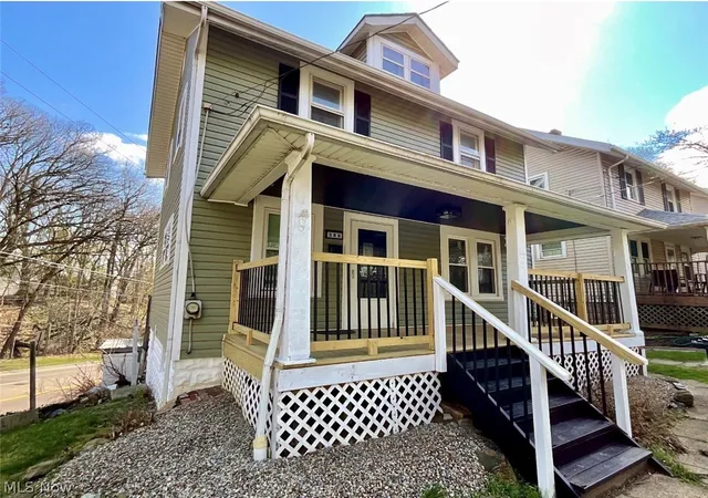 Homes for sale in Akron, OH | 569 Barwell St, Akron, OH 44303 | MLS# 5214326
