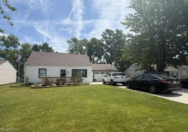 1st image of 139 Dehoff Dr, Youngstown, OH 44515 | MLS# 5214368