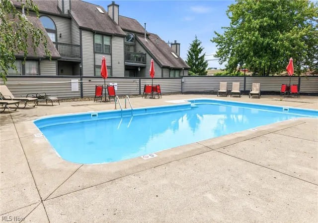 26th image of 347 N Bayshore Dr, Columbiana, OH 44408 | MLS# 5213922