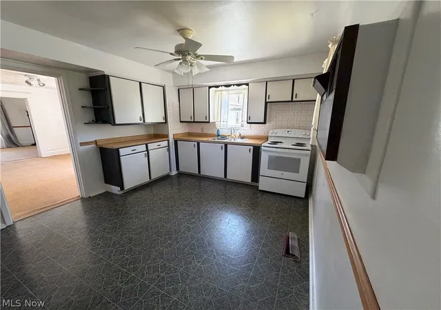 4th image of 1452 Humbolt Ave, Youngstown, OH 44502 | MLS# 5214078