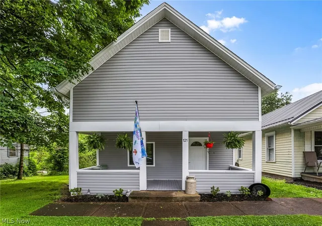1st image of 121 Mill St E, Senecaville, OH 43780 | MLS# 5214436