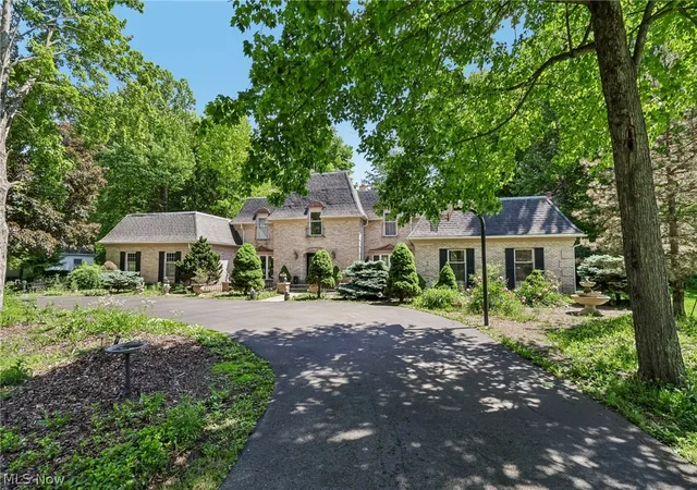 2nd image of 5785 Lamplighter Dr, Girard, OH 44420 | MLS# 5212707