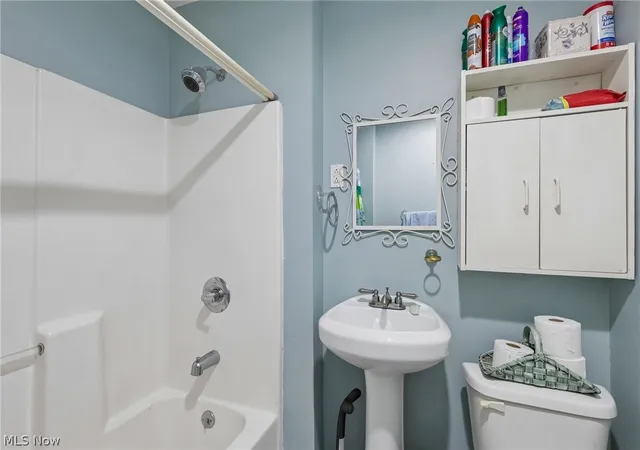 38th image of 5785 Lamplighter Dr, Girard, OH 44420 | MLS# 5212707