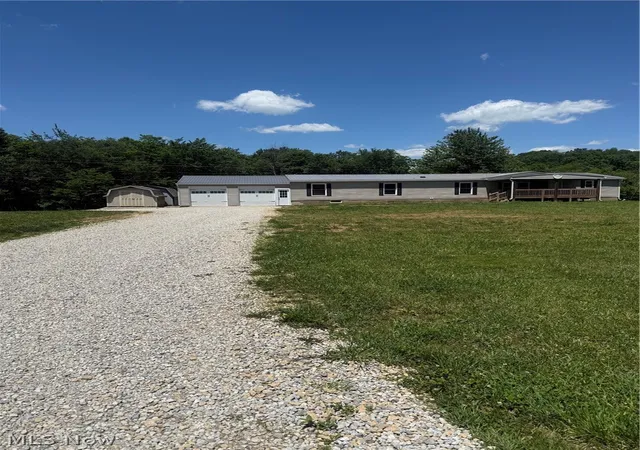 Homes for sale in Kimbolton, OH | 75663 Old Twenty One Rd, Kimbolton, OH 43749 | MLS# 5214330