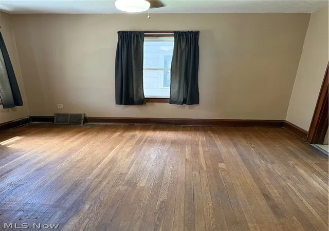 5th image of 1821 Marks Ave, Akron, OH 44305 | MLS# 5214492
