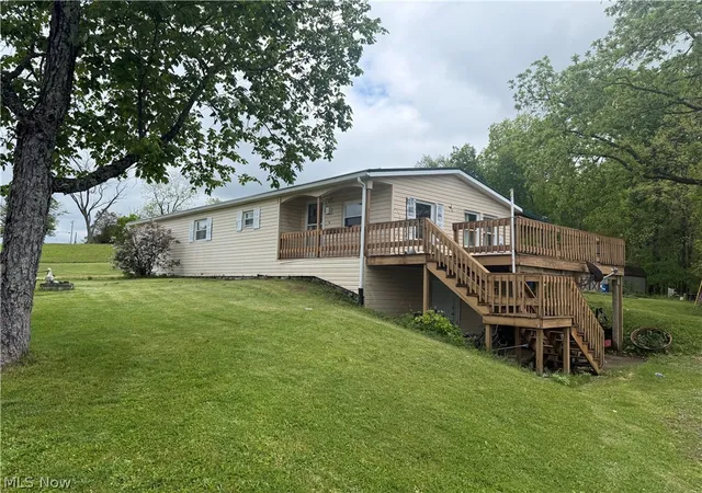 Homes for sale in Senecaville, OH | 54552 Sarahsville Rd, Senecaville, OH 43780 | MLS# 5214506