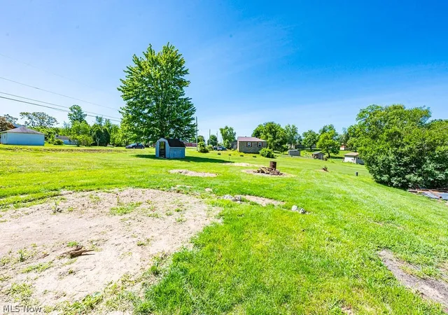 Homes for sale in Carrollton, OH | 323 Steubenville Rd Se, Carrollton, OH 44615 | MLS# 5214537