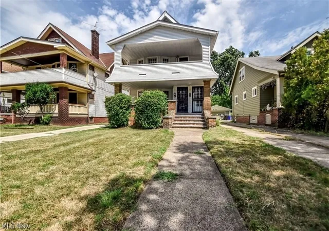 Homes for sale in Cleveland, OH | 1051 E 171st St, Cleveland, OH 44119 | MLS# 5213471