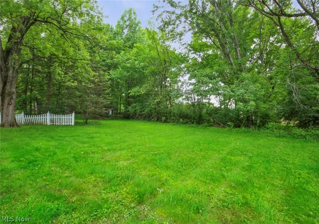4th image of 5540 West Blvd, Youngstown, OH 44512 | MLS# 5214224