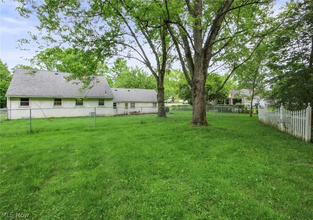 5th image of 5540 West Blvd, Youngstown, OH 44512 | MLS# 5214224