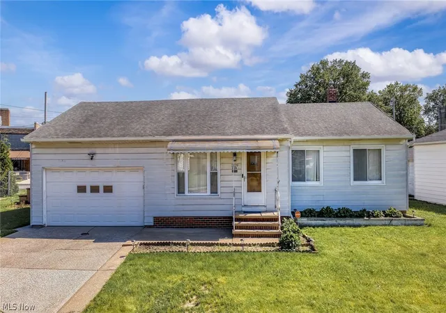 Homes for sale in Cleveland, OH | 2129 Silverdale Ave, Cleveland, OH 44109 | MLS# 5214570
