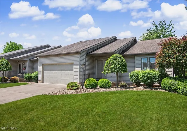 Photo 2 of Sale Pending at 2345 Whispering Meadows Dr Ne #B, Warren, OH 44483 | MLS# 5214618 | Listing updated on 2026-08-24