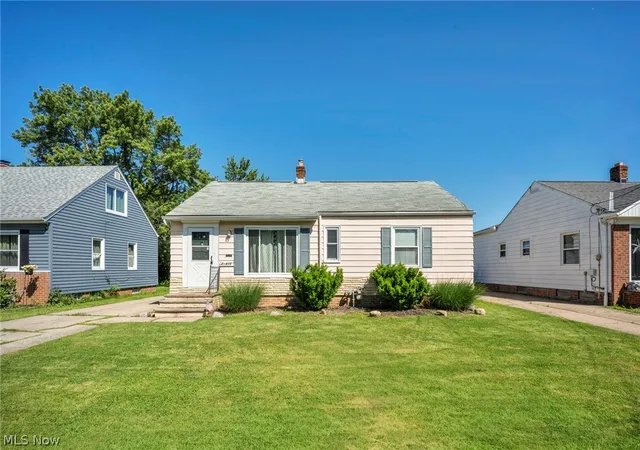 2nd image of 28815 Alton Rd, Wickliffe, OH 44092 | MLS# 5214385
