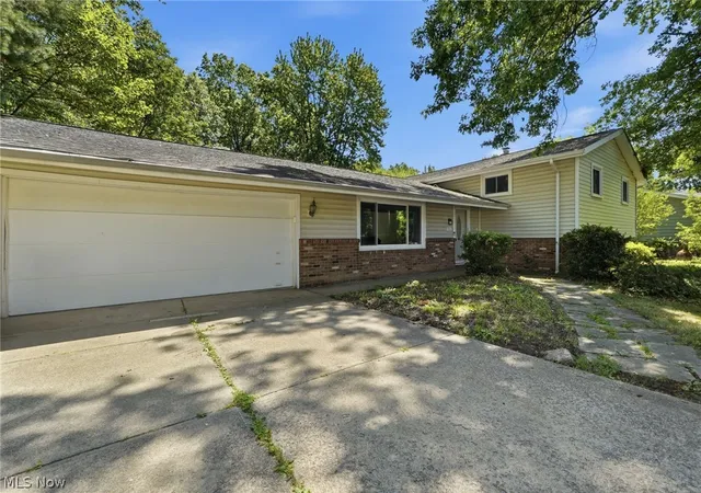 2nd image of 7711 King Memorial Rd, Mentor, OH 44060 | MLS# 5214581