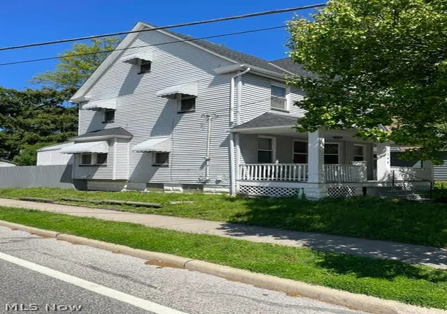 Homes for sale in Lakewood, OH | 1544 Wyandotte Ave, Lakewood, OH 44107 | MLS# 5214632