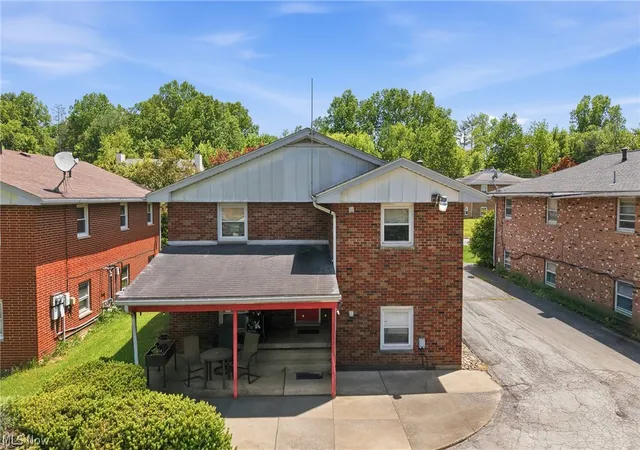 2nd image of 912 N Highland Ave, Girard, OH 44420 | MLS# 5214203