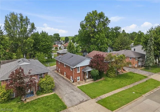 5th image of 912 N Highland Ave, Girard, OH 44420 | MLS# 5214203