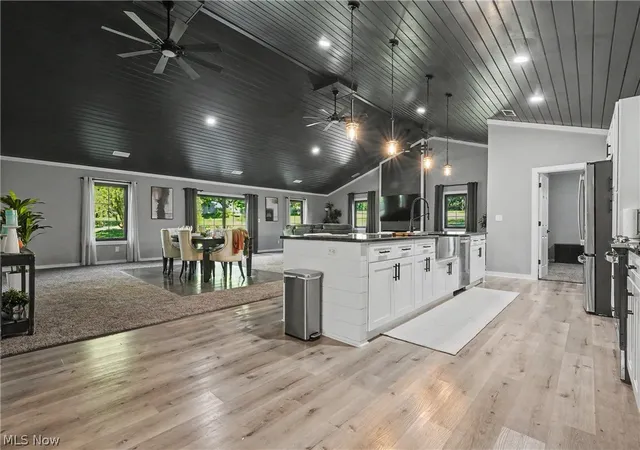 3rd image of 8099 W Western Reserve Rd, Canfield, OH 44406 | MLS# 5214678